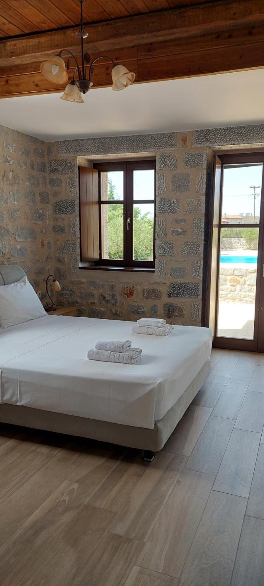 Koukouri Suites Areopoli Exterior foto